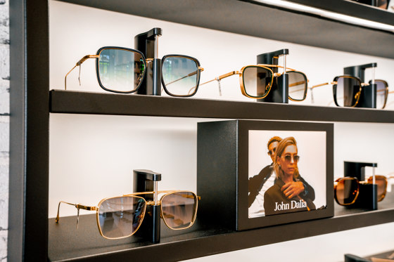 Carré One Locked Eyewear Display 15 positions | Display stands | Top Vision