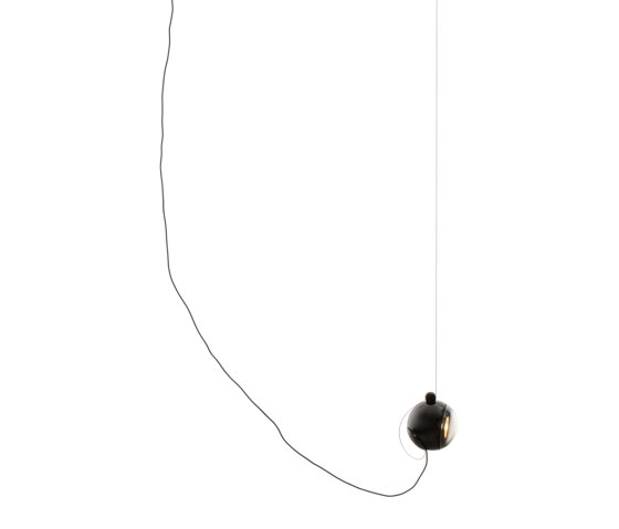 Series 74.1 sculptural cable | Suspended lights | Bocci