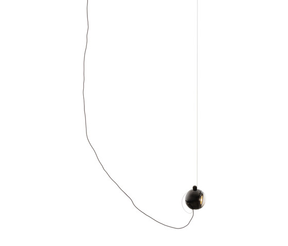 Series 74.1m (mini canopy) sculptural cable | Suspensions | Bocci