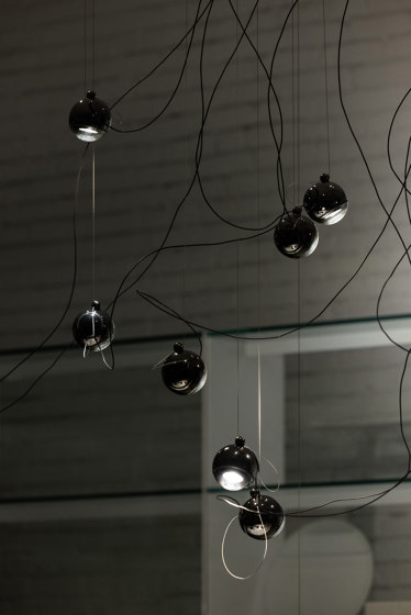 Series 74.37 sculptural cable | Suspended lights | Bocci