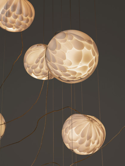 Series 118.7 sculptural cable | Suspended lights | Bocci