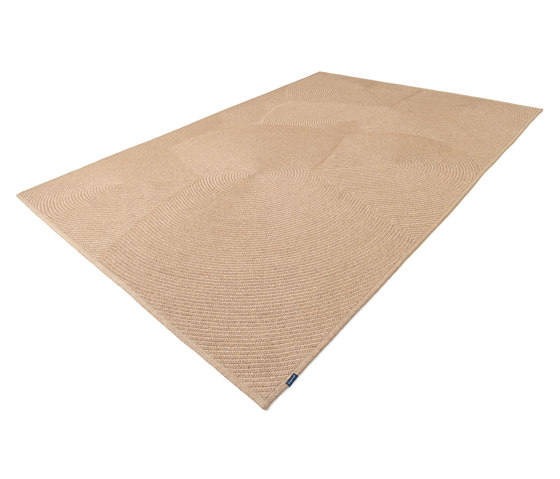 THE OUTDOORS - Shapes in a box - jute | Rugs | kymo