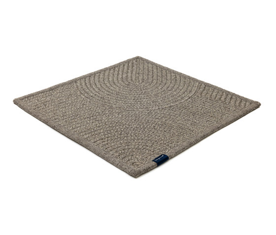 THE OUTDOORS - Shapes in a box - beige | Alfombras / Alfombras de diseño | kymo