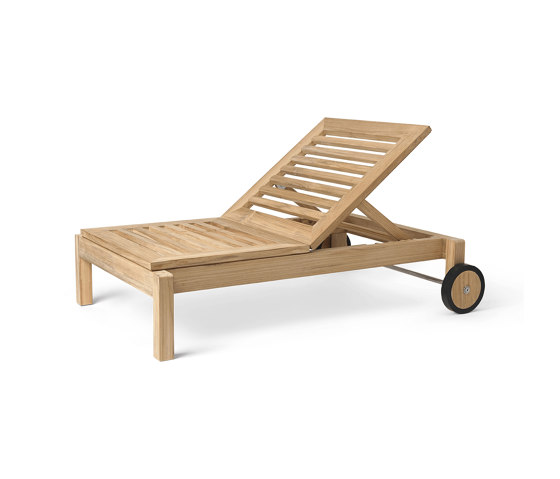 AH604 | Outdoor Lounger | Sun loungers | Carl Hansen & Søn