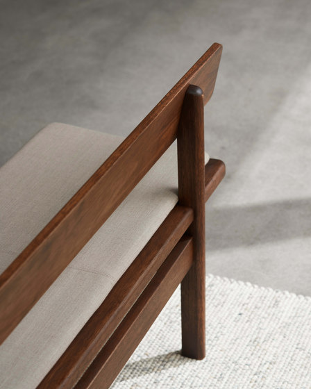 BM0699 | Asserbo Bench w/ Backrest | Bancs | Carl Hansen & Søn