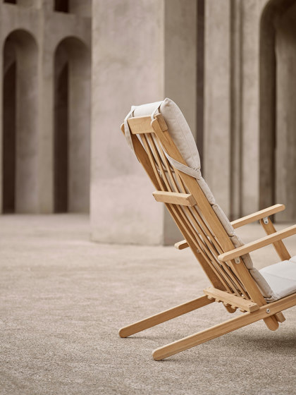 BM5565 | Deck Chair with Footrest | Fauteuils | Carl Hansen & Søn