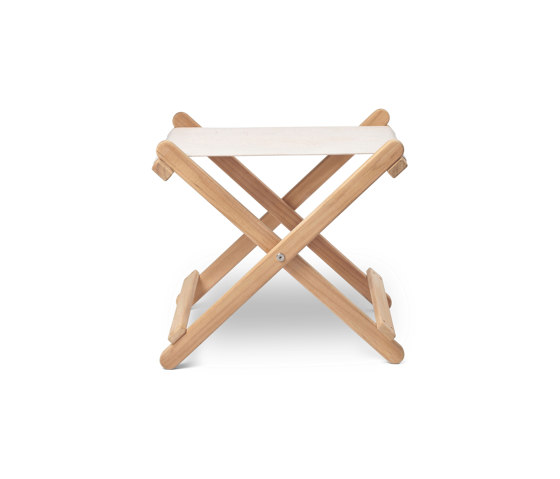 BM5768 | Deck Chair Footstool | Tabourets | Carl Hansen & Søn