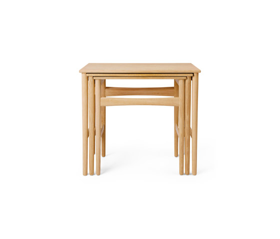 CH004 | Nesting Tables | Tables gigognes | Carl Hansen & Søn