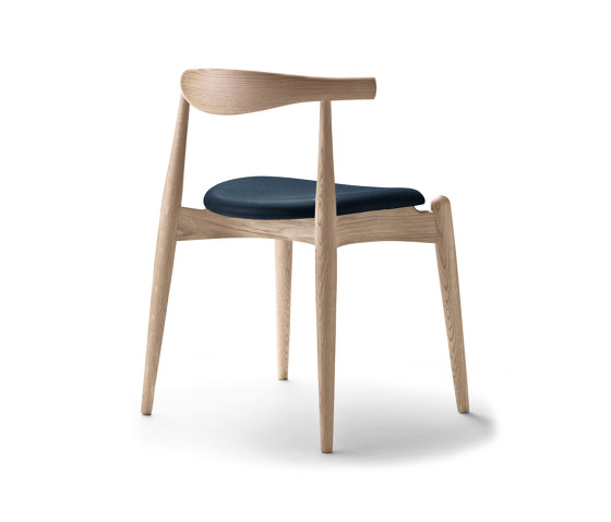 CH20 | Elbow Chair | Stühle | Carl Hansen & Søn