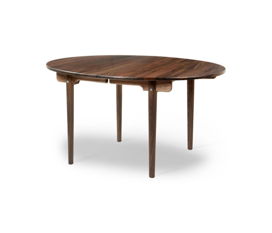 CH337 | Dining Table 115 x 140 | Dining tables | Carl Hansen & Søn