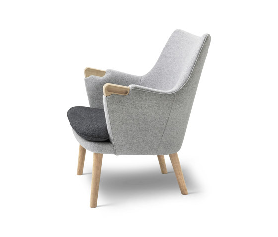 CH71 | Lounge Chair | Armchairs | Carl Hansen & Søn