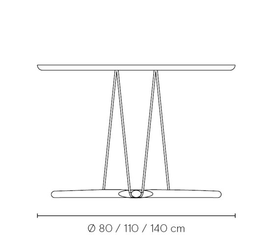 E022 Ø140 | Embrace Outdoor Table | Esstische | Carl Hansen & Søn