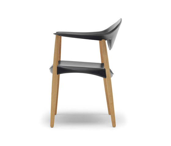 LM92P | Metropolitan Chair | Armchairs | Carl Hansen & Søn