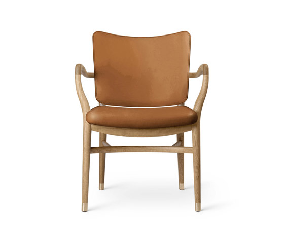 VLA61 | Monarch Chair | Chairs | Carl Hansen & Søn