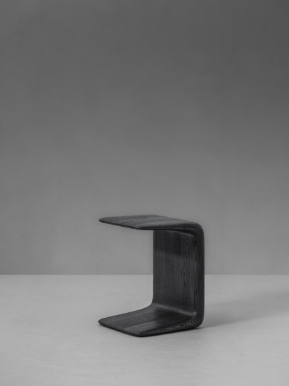 Clips Side Table | Tables d'appoint | Van Rossum