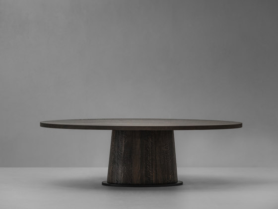 Kops Dining Table Oval | Esstische | Van Rossum