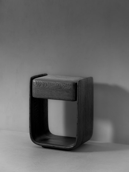 Tenere Bedside Table | Comodini | Van Rossum