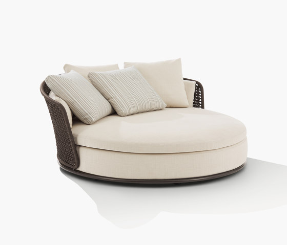 Soori Day Lounge | Day beds / Lounger | Poliform