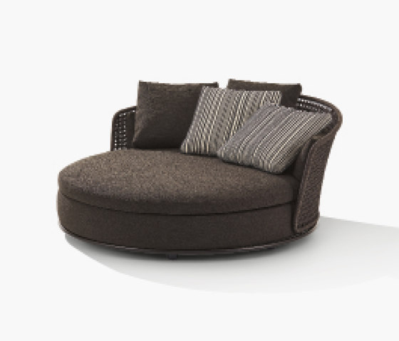 Soori Day Lounge | Day beds / Lounger | Poliform