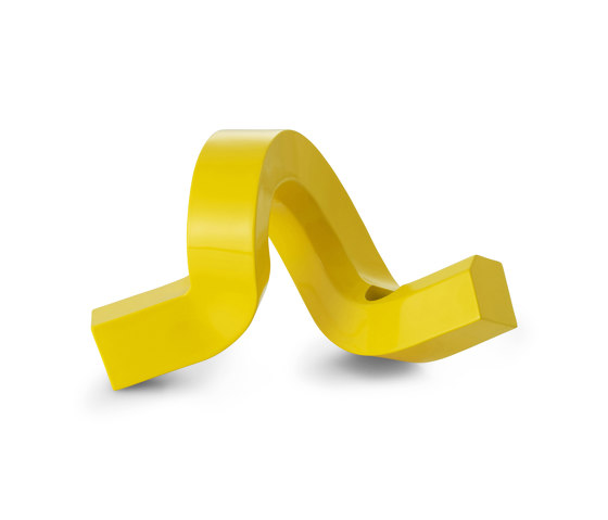 Crooked Candlestick One Yellow | Bougeoirs | Normann Copenhagen