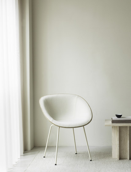 Mat Armchair Front Upholstery Cream Steel - Hemp | Sillas | Normann Copenhagen