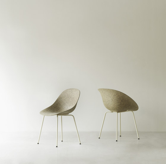 Mat Chair Cream Steel - Seaweed | Chaises | Normann Copenhagen