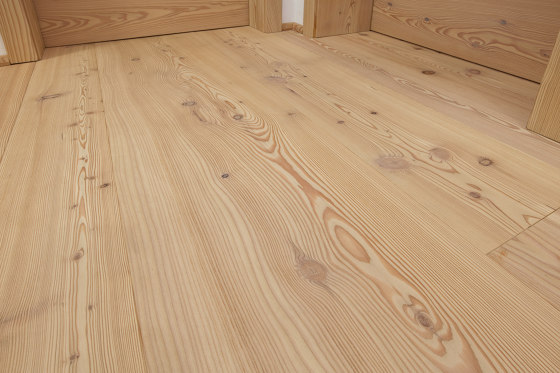 HIRAM Habitat Larch Engineered Floorboards | Suelos de madera | HIRAM Habitat