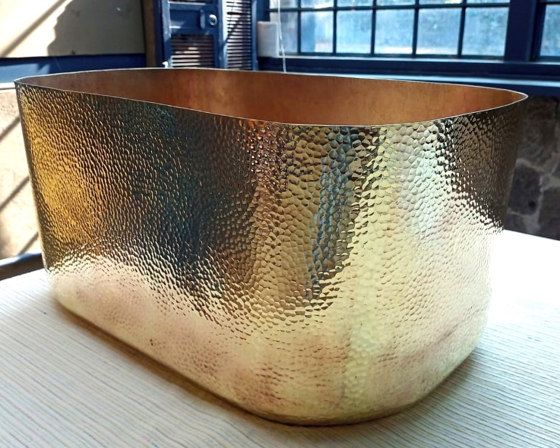 Lola Brass Sink |  | AMORETTI BROTHERS