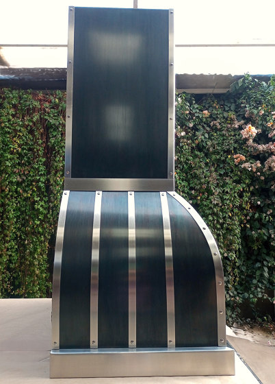 BBQ Range Hood - Blackened Steel - BISTRO | Hottes  | AMORETTI BROTHERS