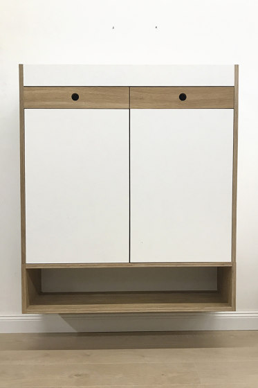 Mortimer 126 Shoe Cabinet | Cabinets | Andreas Janson