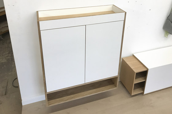 Mortimer 126 Shoe Cabinet | Armarios | Andreas Janson