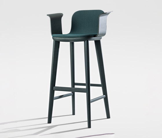 AEON COMFORT BAR Upholstered seat | Bar stools | Zeitraum