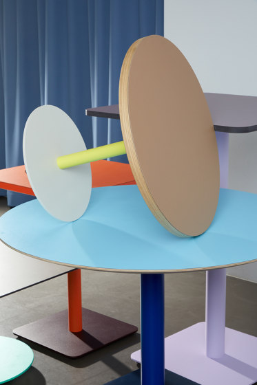 S table | Tavolini bassi | modulor