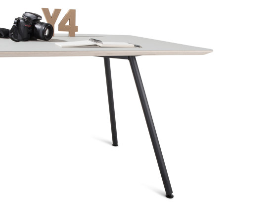 Y-Sets | Desks | modulor