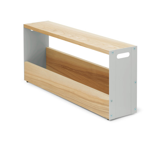 Anna | Bench and side table - RAL 7035 light grey | Bancs | Magazin®