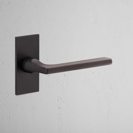 Clayton Short Plate Fixed Door Handle | Lever handles | Corston Architectural Detail