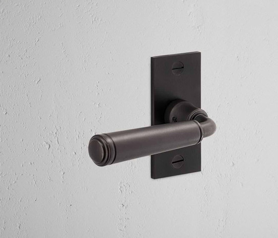 Digby Short Plate Fixed Door Handle | Lever handles | Corston Architectural Detail