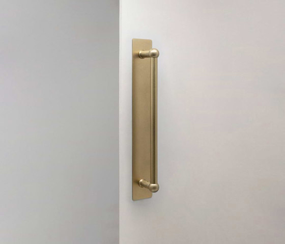 Harper Single Pull Handle with Plate 320mm | Pull handles | Corston Architectural Detail