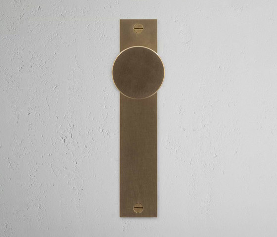 Onslow Long Plate Sprung Door Knob | Knob handles | Corston Architectural Detail