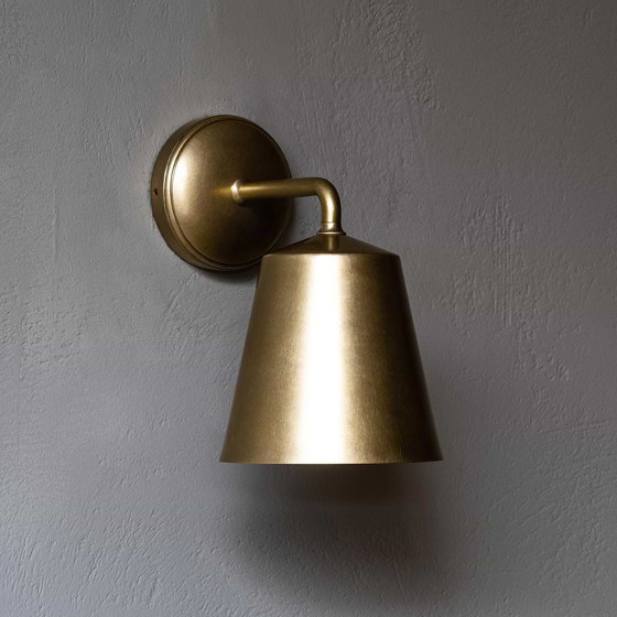 Richmond Medium Wall Light | Wall lights | Corston Architectural Detail