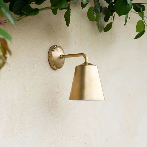 Richmond Small Wall Light | Wall lights | Corston Architectural Detail