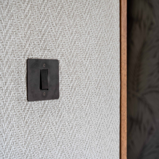 1G Two Way Rocker Switch | Kippschalter | Corston Architectural Detail