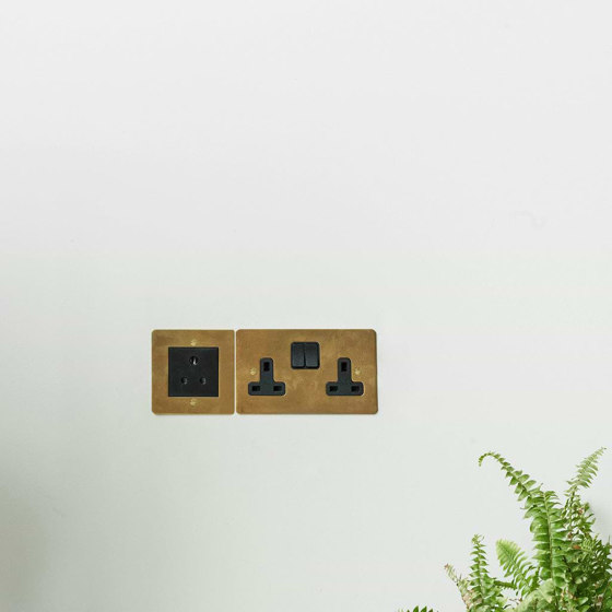 Double Socket UK | British sockets | Corston Architectural Detail