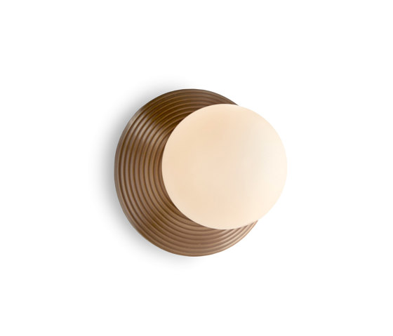 Orbit | Wall Light - Ridged Antique Brass | Lampade parete | J. Adams & Co