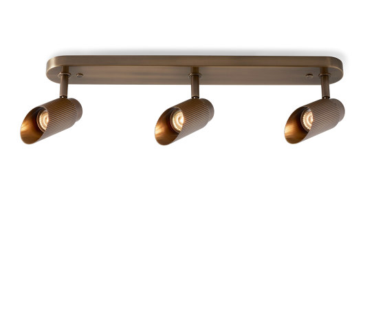 Spot Pro | Triple Ceiling Light - Antique Brass | Deckenleuchten | J. Adams & Co