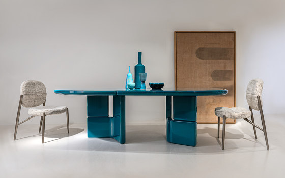 Ovoo | Dining tables | HESSENTIA | Cornelio Cappellini