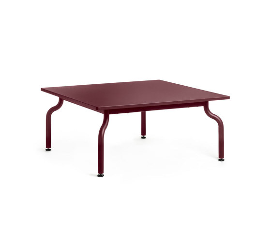 South | Low Table - Bordeaux | Tavolini bassi | Magis