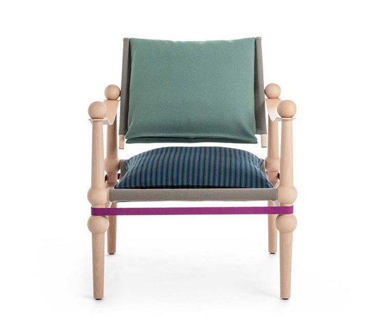 Twain | Low chair with arms - Natural Beech - Sage | Poltrone | Magis