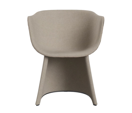 Monolit™ | CM221, Dining chair with leather piping | Chairs | Fritz Hansen