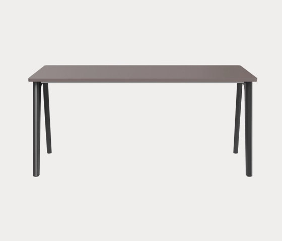 Pluralis™ | KS430 | Contract tables | Fritz Hansen